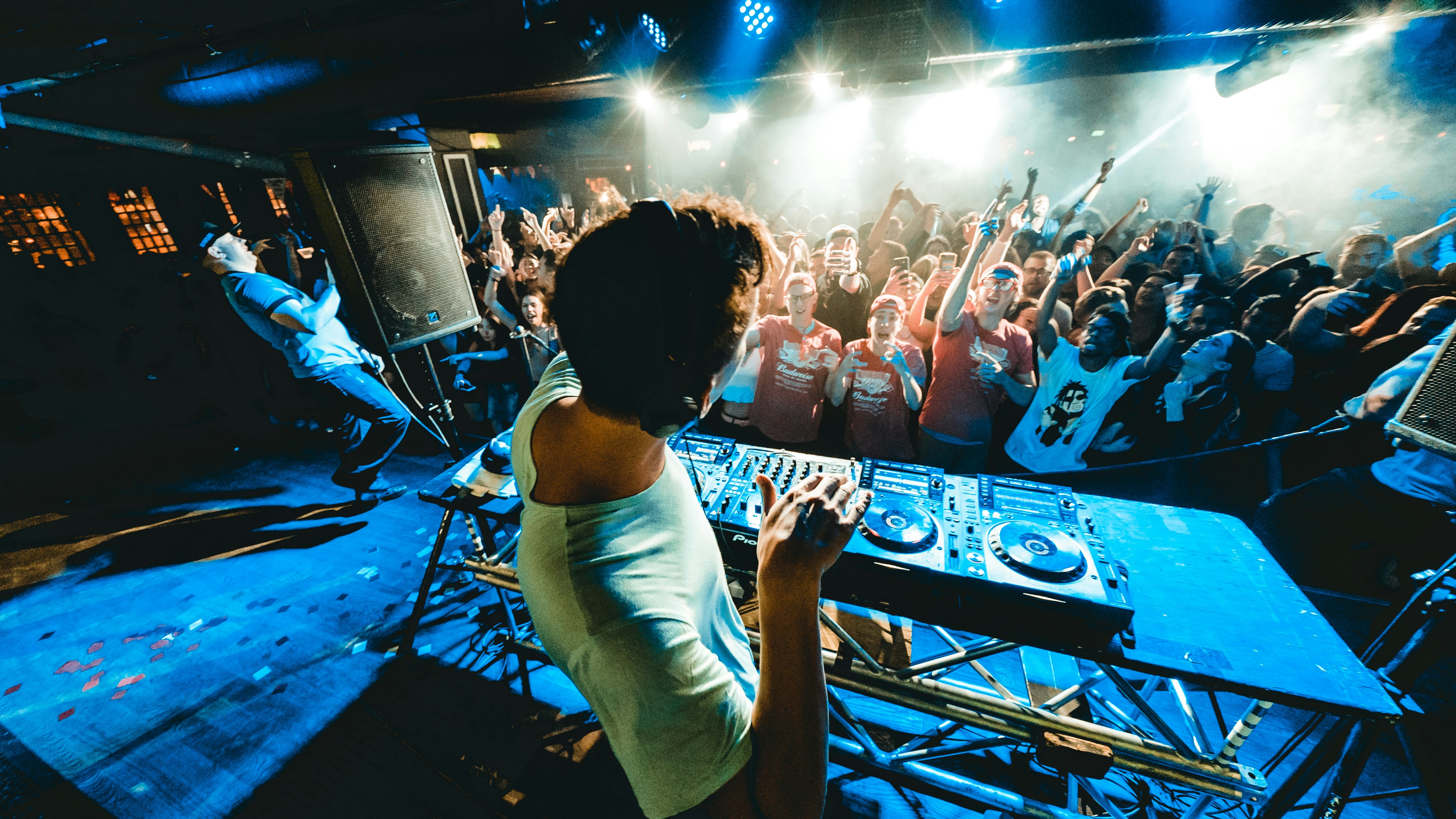 DJs y productores